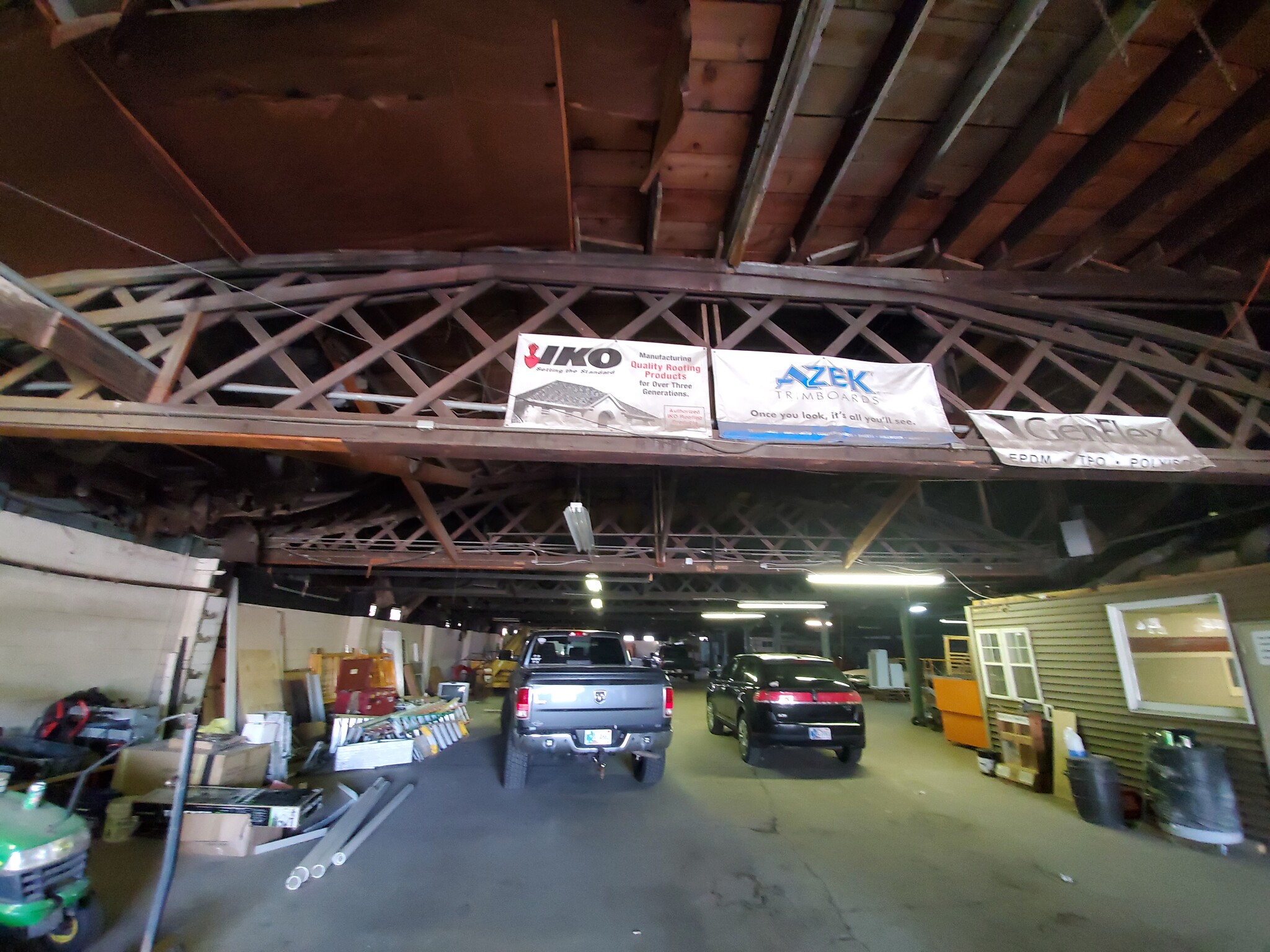 806 W Us Highway 20, Michigan City, IN for Rent