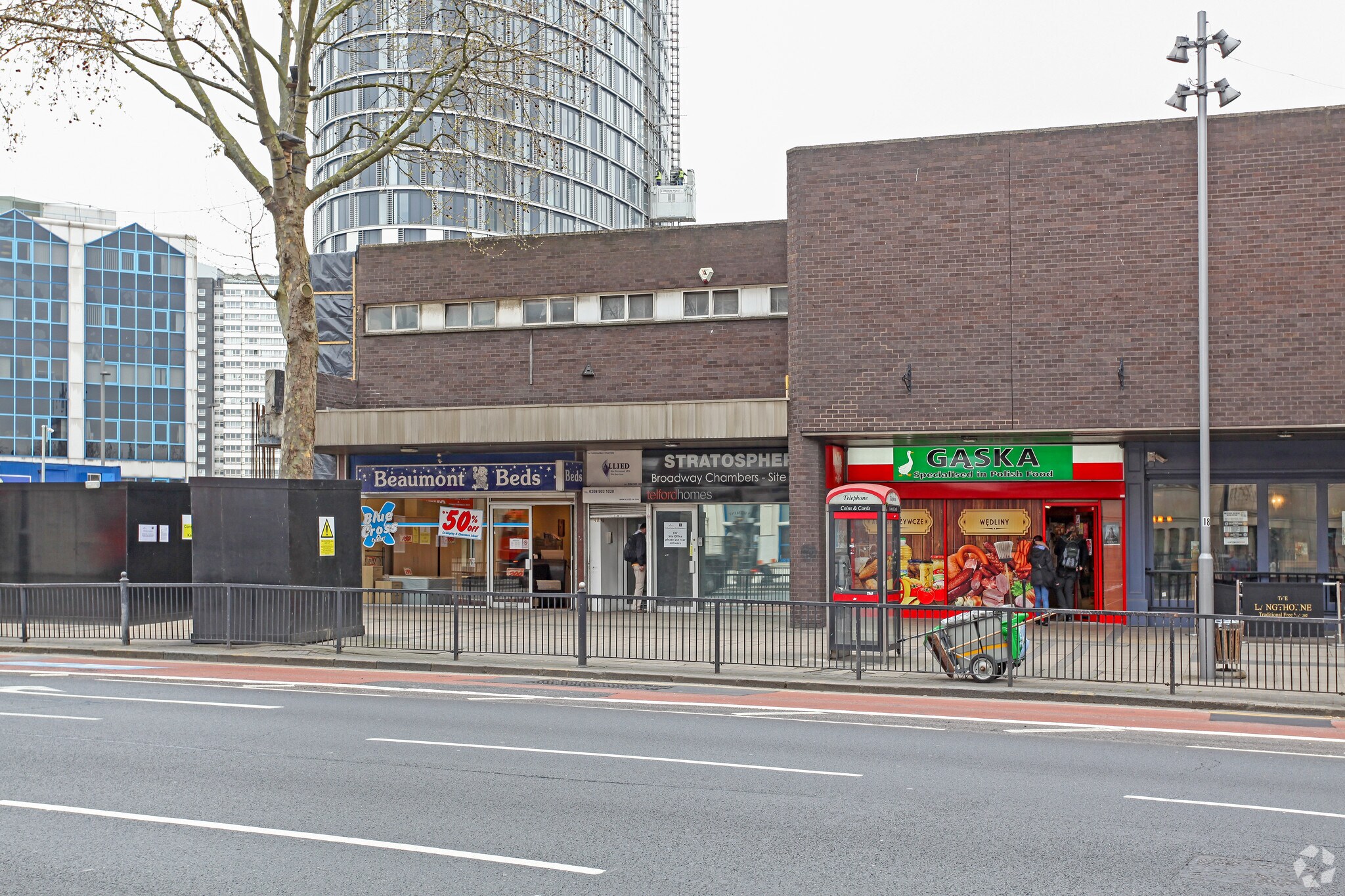 6 Broadway, London, LND for Rent