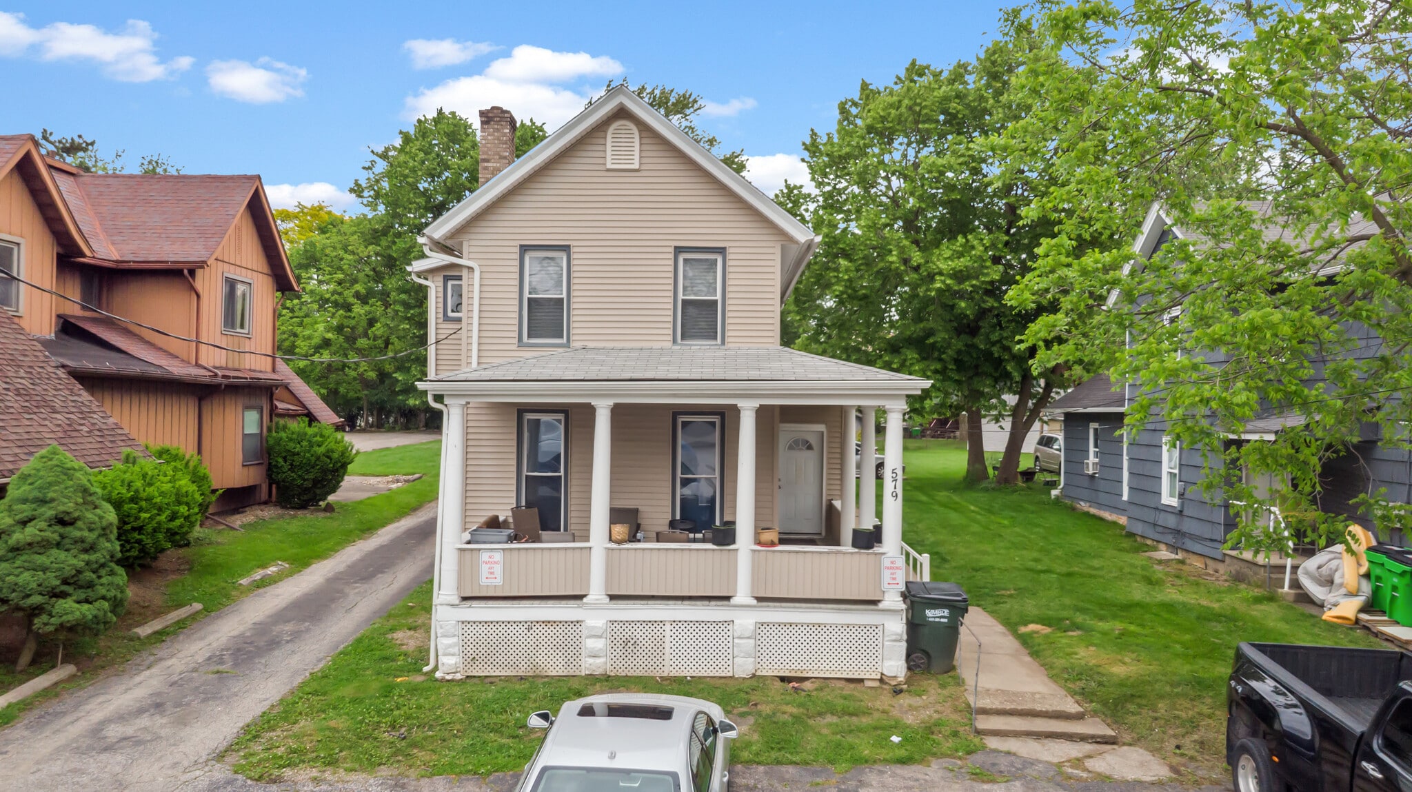 579 Broadway Ave, Bedford, OH for Sale