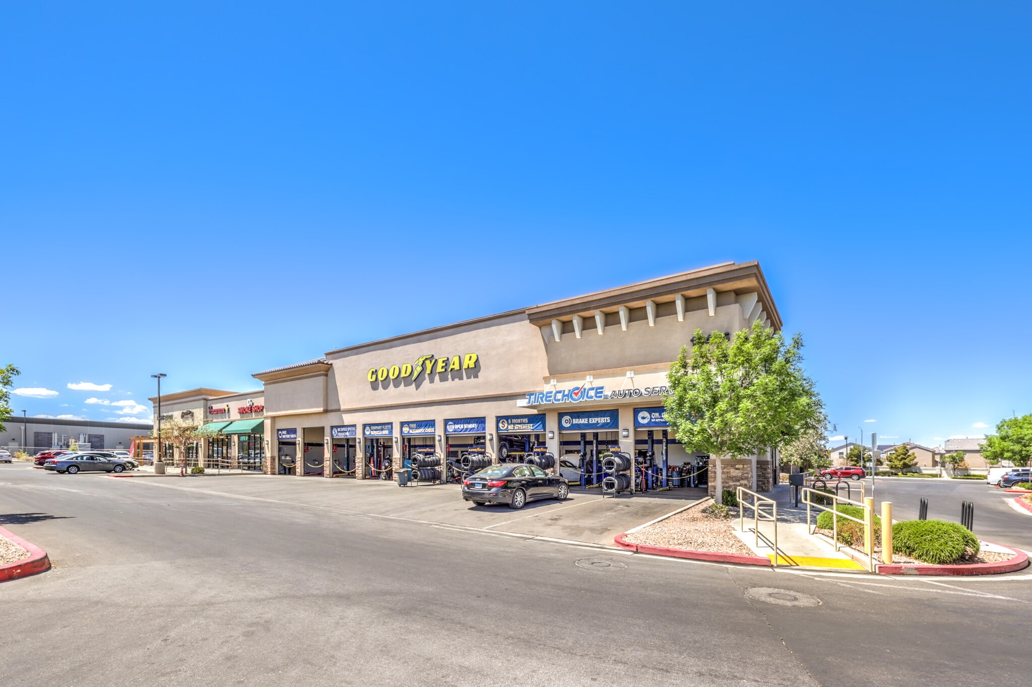 10445 Spencer St, Las Vegas, NV for Sale