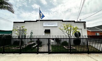 10716 S Grevillea Ave