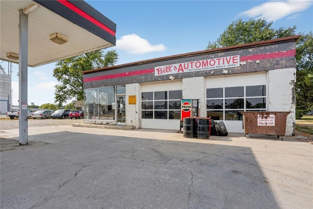101 NW Railroad St, Odessa, MO for Sale