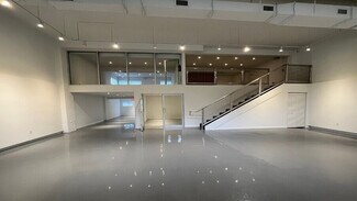 Miami, FL Office/Retail - 800 NW 7th Ave