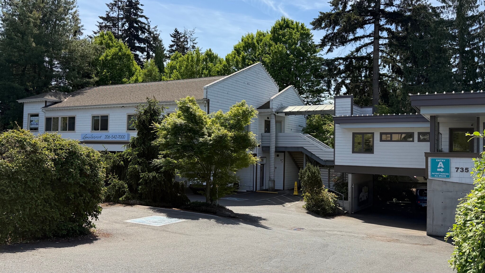 747 N 185th St, Shoreline, WA for Rent