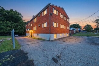 Cincinnati, OH Apartments - 1209 W Galbraith Rd