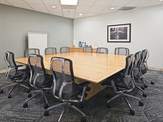 Lake Oswego, OR Coworking Space - 5 Centerpointe Dr