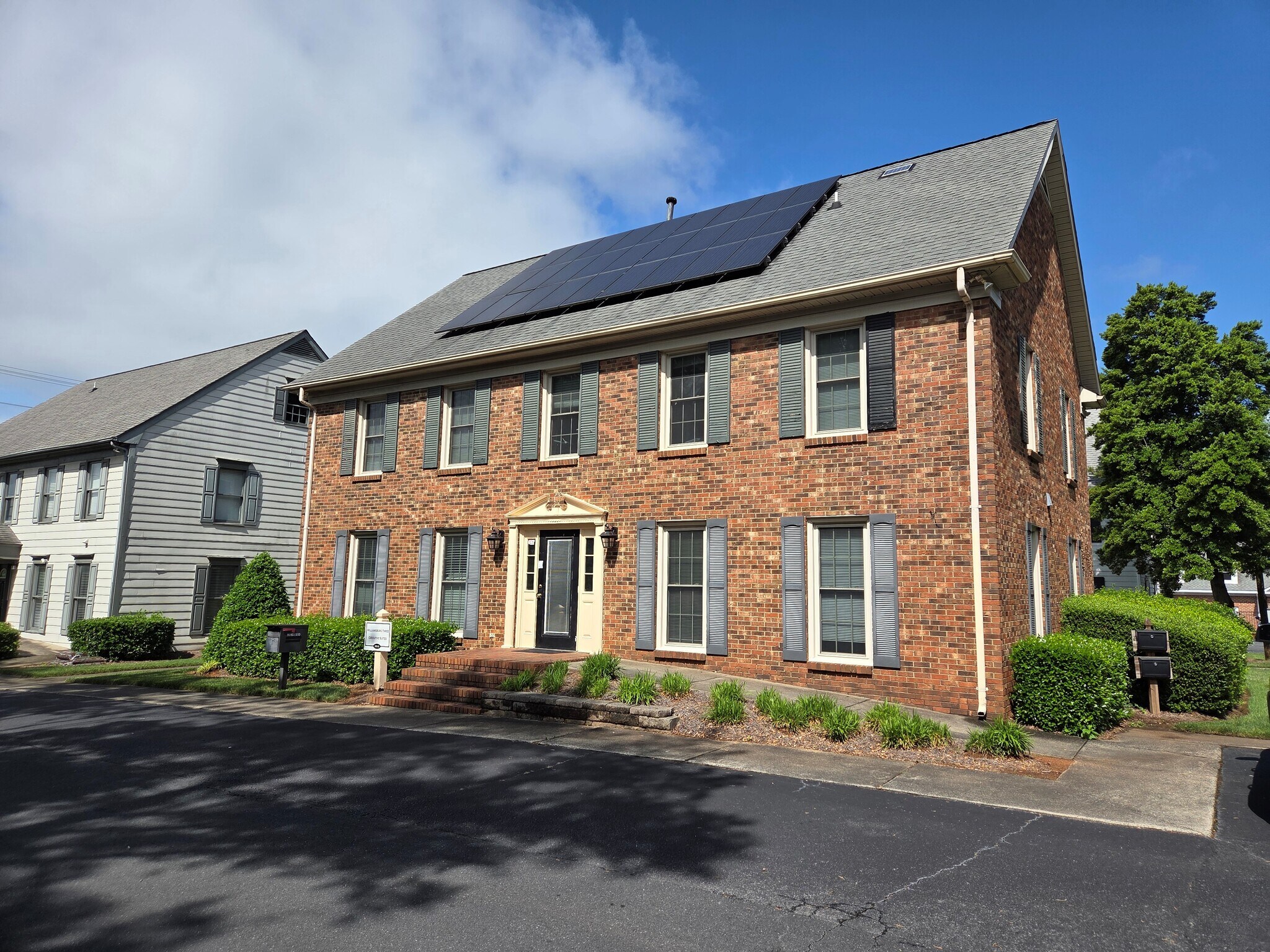 5513 Monroe Rd, Charlotte, NC for Sale