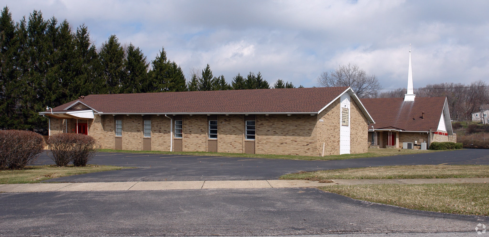 1900 East Ave, Akron, OH for Sale