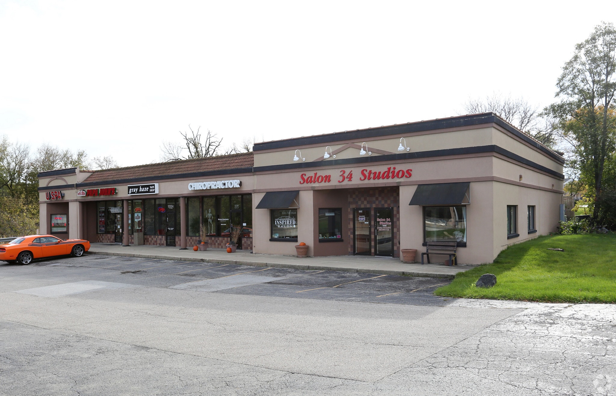 1220 W Ogden Ave Naperville, IL 60563 Coworking Space on