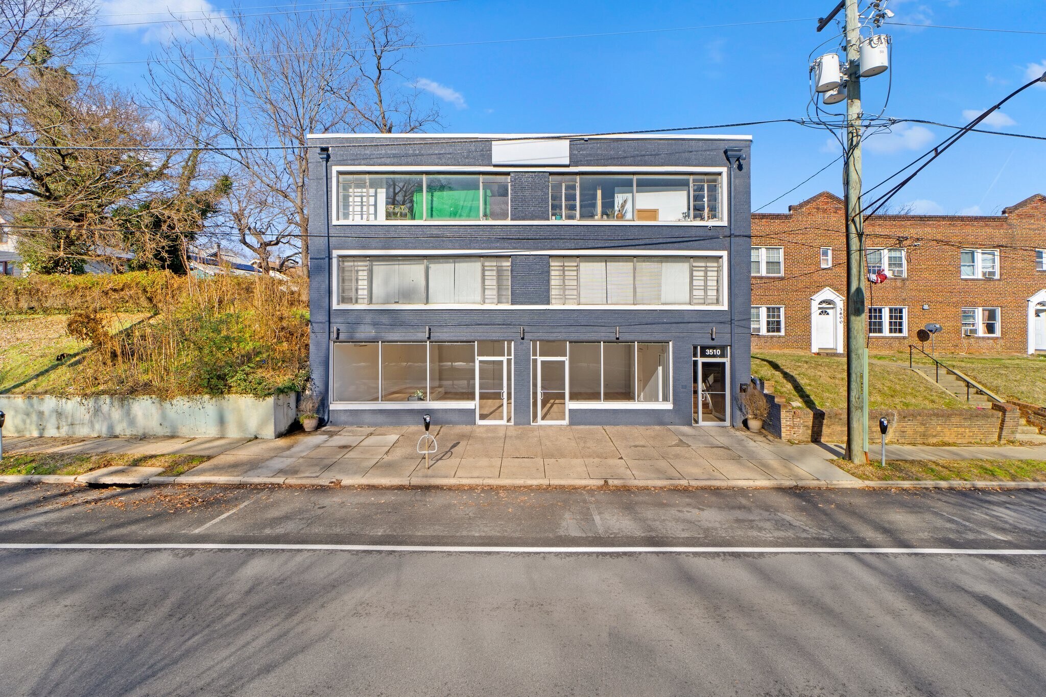 3510 Rhode Island Ave Mount Rainier, MD 20712 Retail Property for