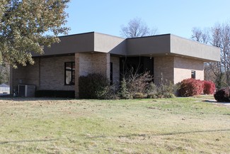 Butler, MO Storefront Retail/Office - 609 W Fort Scott St