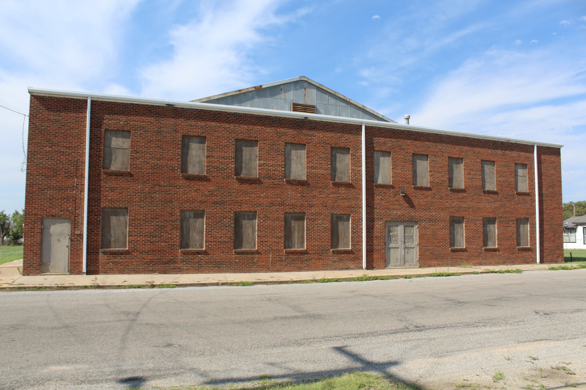 1907 Elm St, Waynoka, OK for Sale