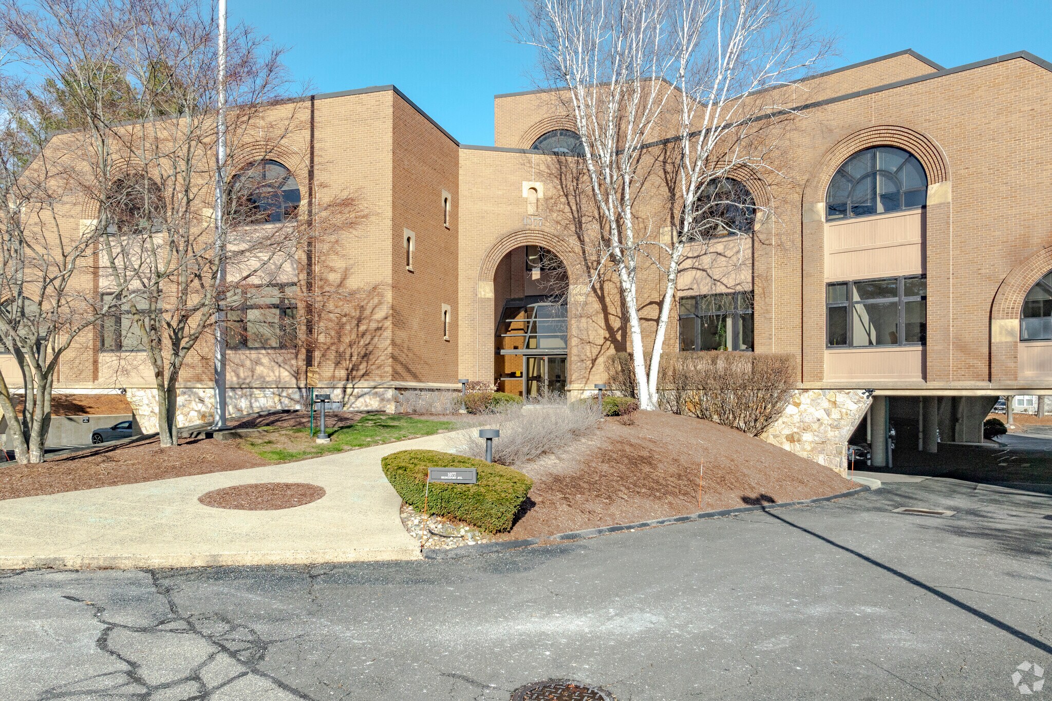 1077 Bridgeport Ave, Shelton, CT for Rent