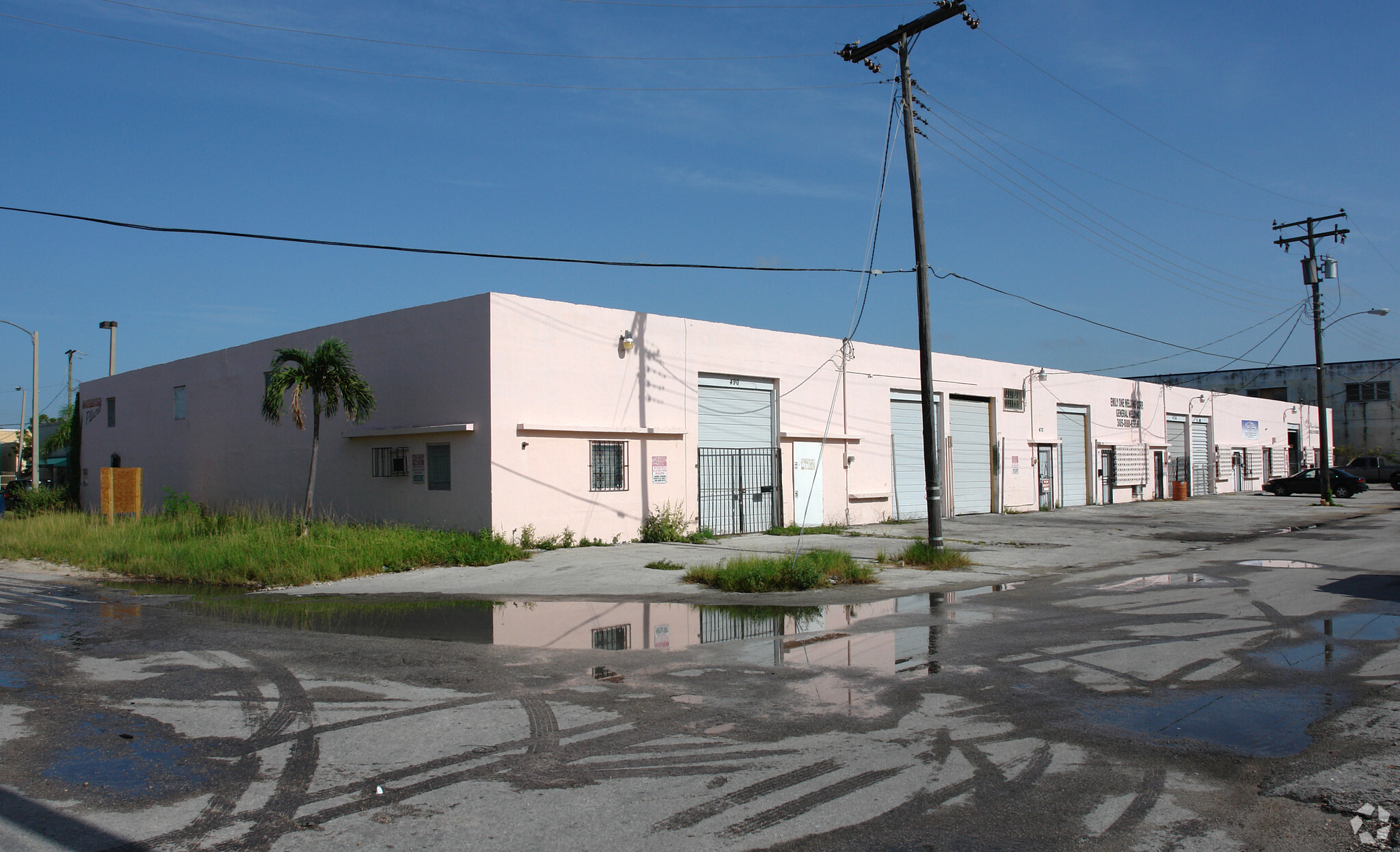 400-490 SE 11th Ave, Hialeah, FL for Rent