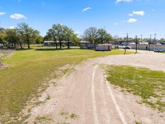 Seven Points, TX Commercial - 115 N Seven Points Dr