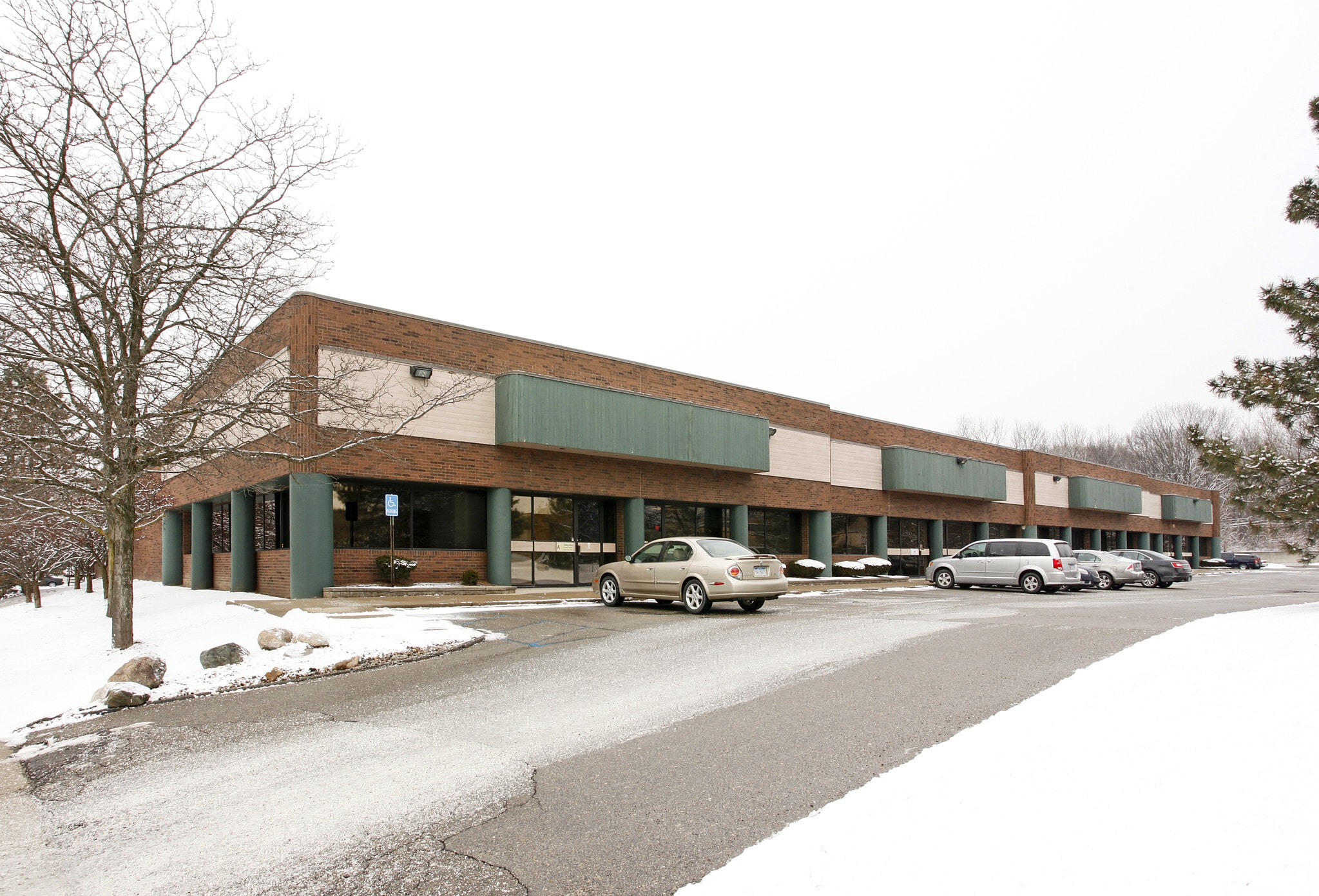 21477 Bridge St, Southfield, MI for Rent