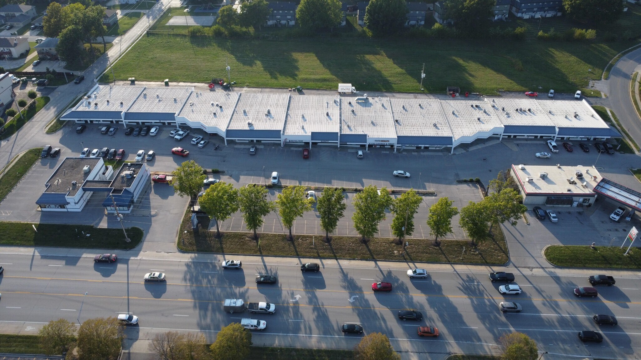 1501-1715 SW 7 Hwy, Blue Springs, MO for Rent