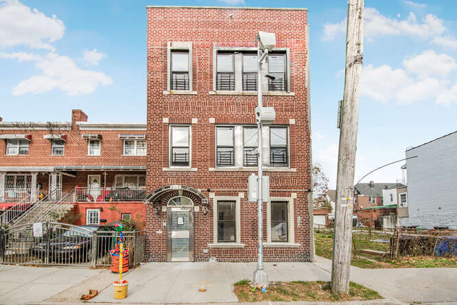 965 E 226th St, Bronx, NY for Sale