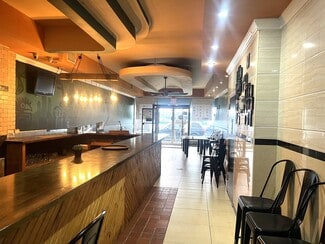 Brooklyn, NY Retail - 894 Dekalb Ave