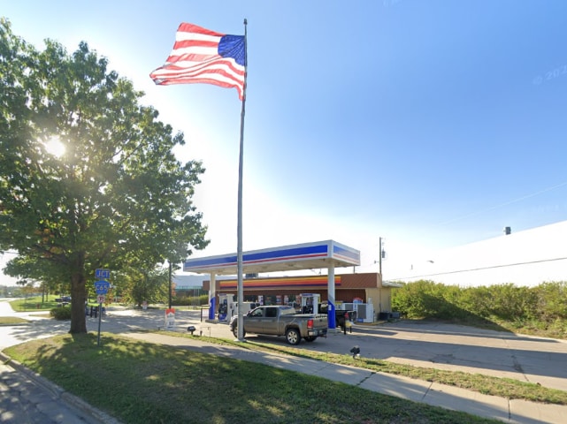 1505 S Bridge St, Charlevoix, MI for Rent