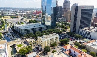 San Antonio, TX Hospitality - 120 Camaron St