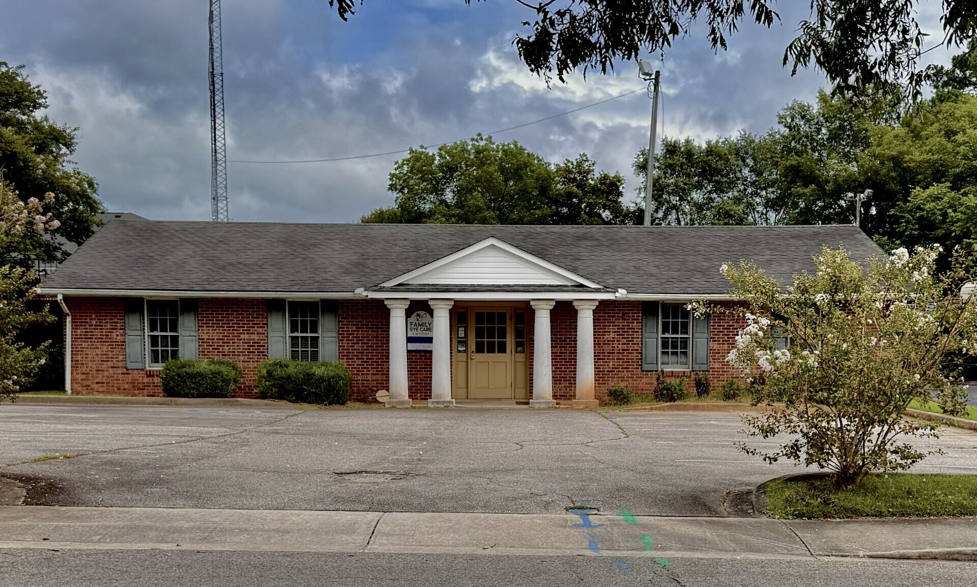 321 Bacon St, Edgefield, SC for Sale