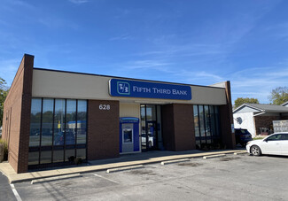 Harrodsburg, KY Bank - 628 S College St