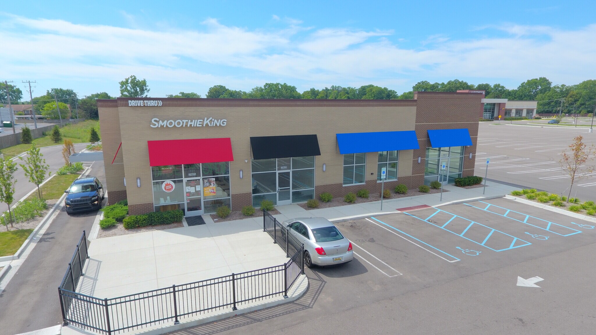 29597-29613 7 Mile Rd, Livonia, MI for Rent