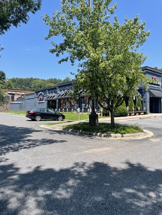 Lynchburg, VA Restaurant - 3810 Wards Rd