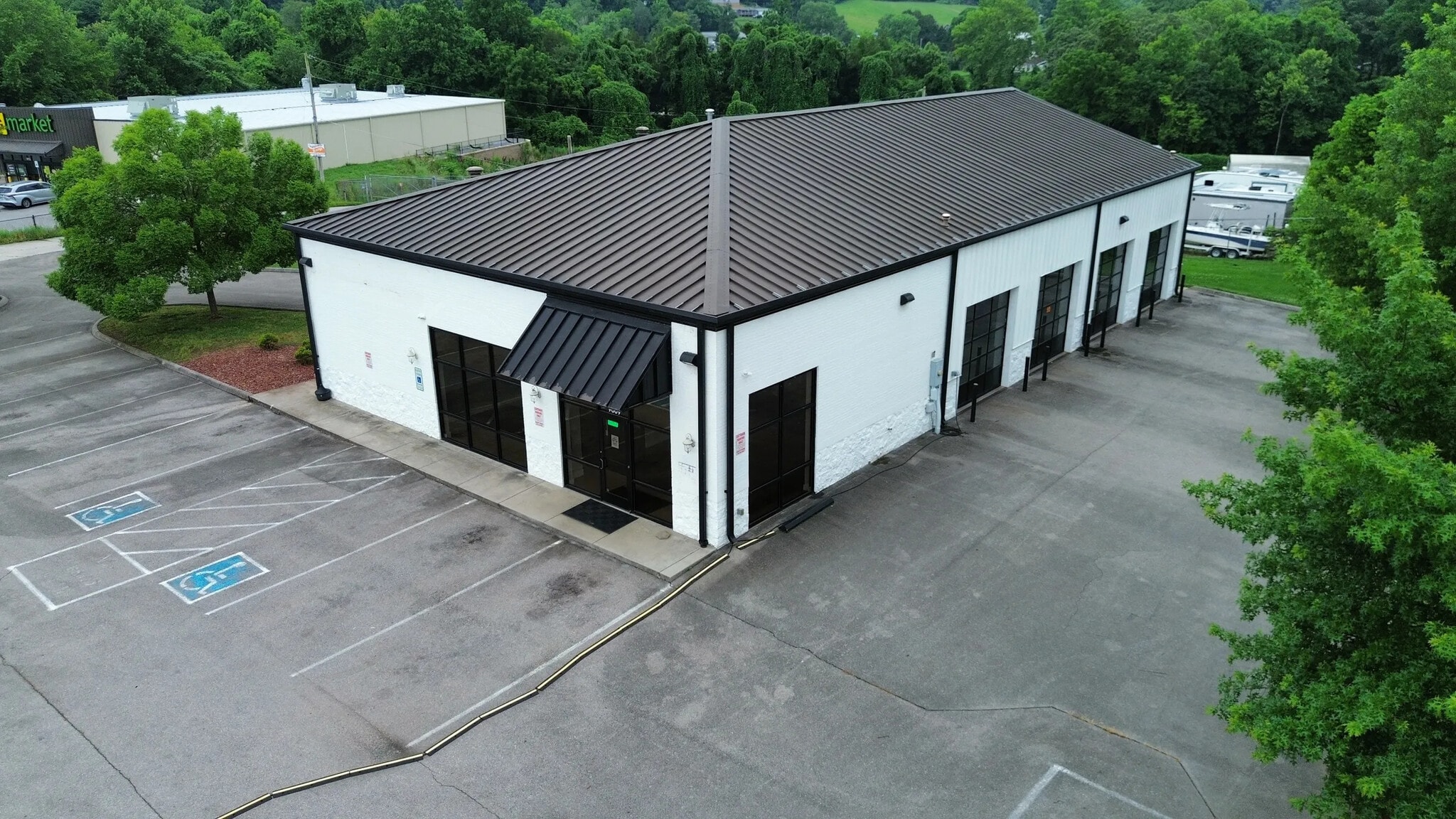 9009 Oak Ridge Hwy, Knoxville, TN for Rent