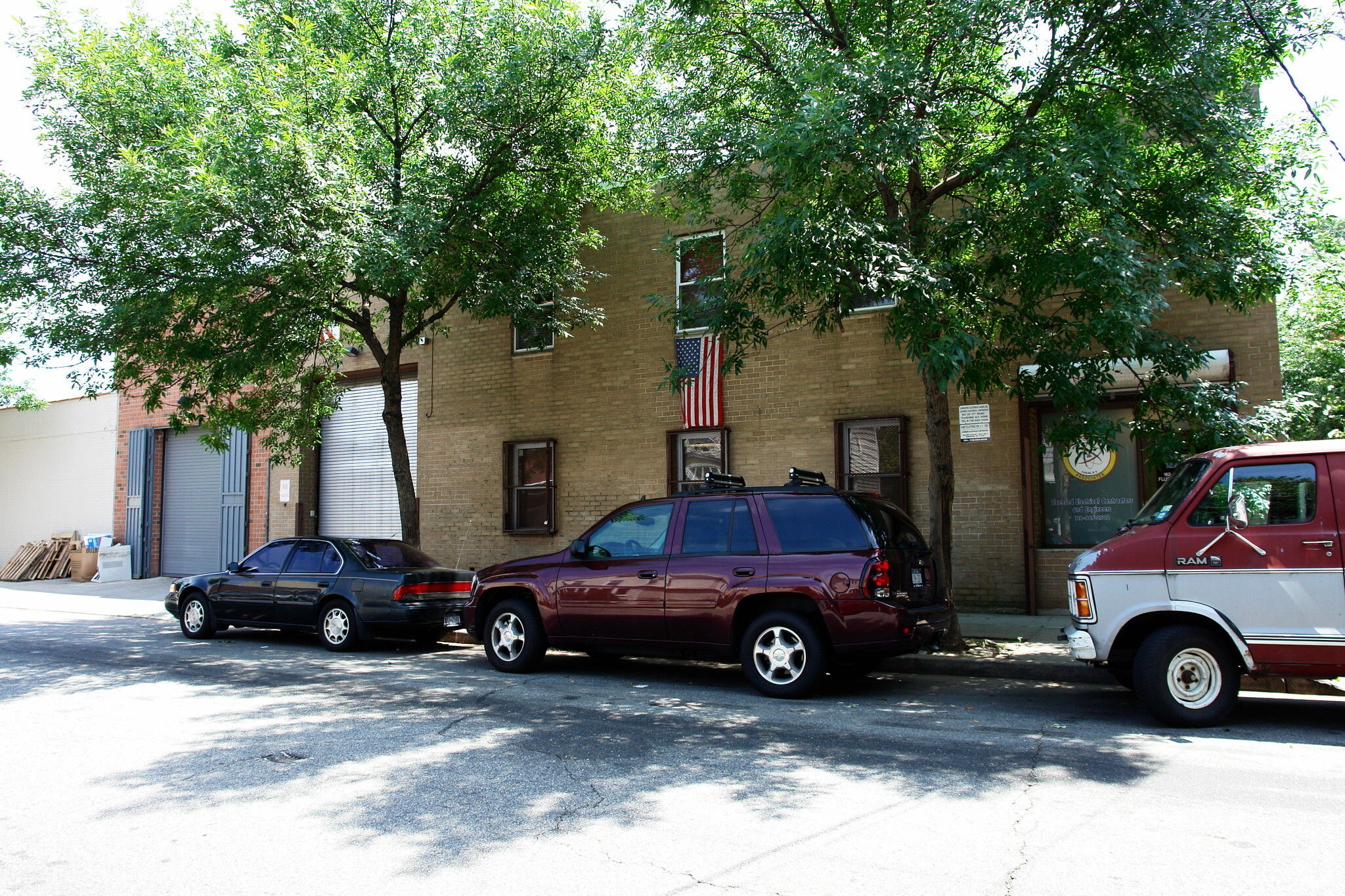 162-20 77th Rd, Flushing, NY for Sale