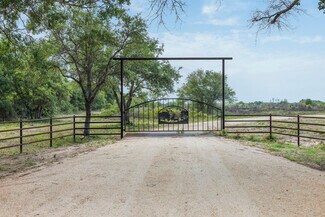 Hallettsville, TX Commercial - CR 19