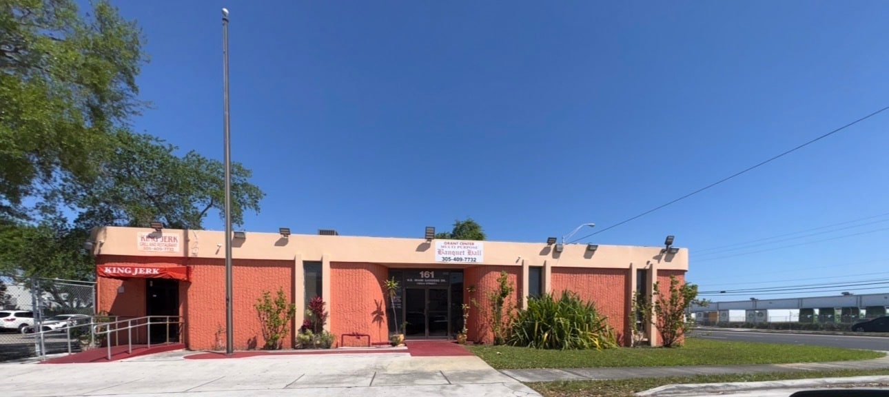 161 NE 183rd St, Miami, FL for Sale