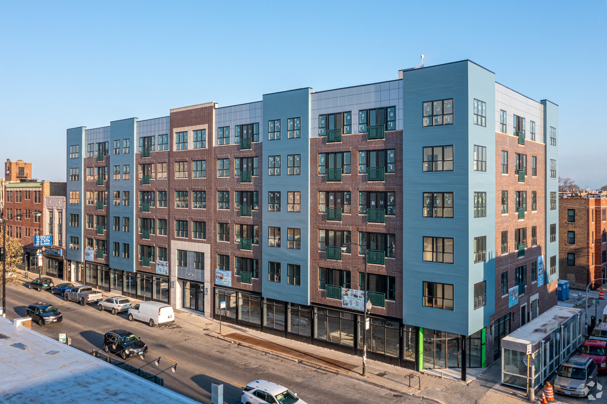 2763 N Milwaukee Ave, Chicago, IL for Rent