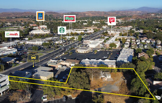 Santa Clarita, CA Commercial Land - 23452 Lyons Ave