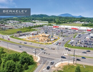 Sevierville, TN Bank - 830 Winfield Dunn Pkwy