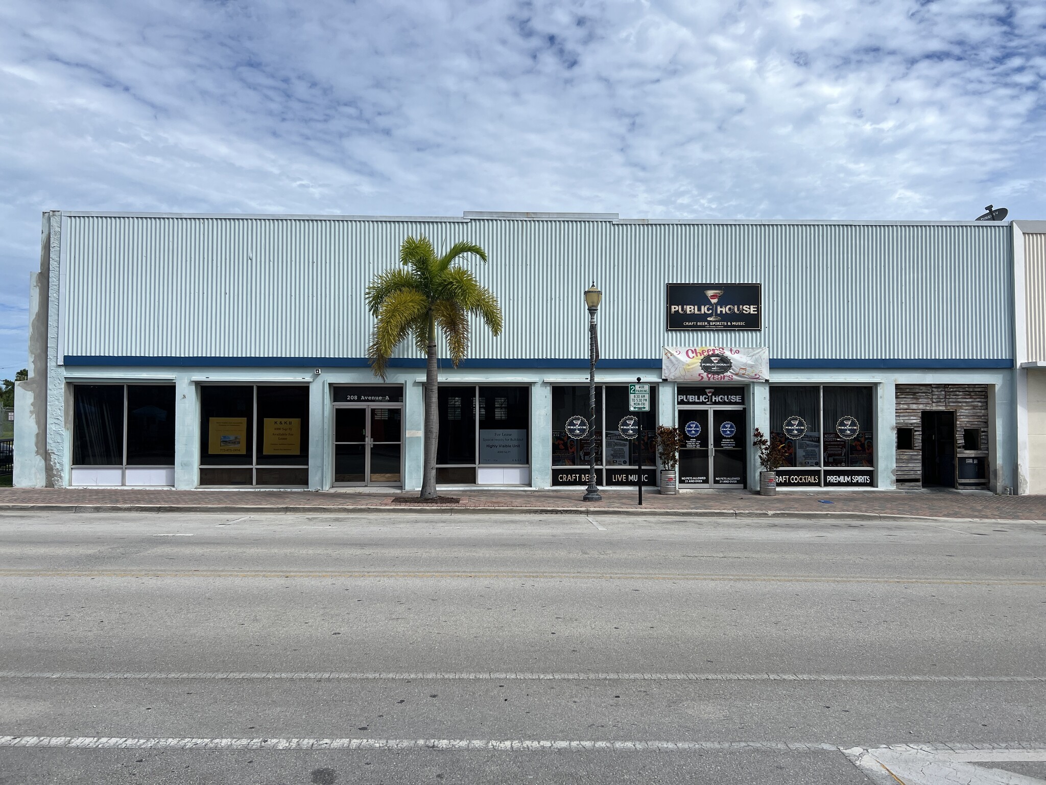 200-208 Avenue A, Fort Pierce, FL for Rent