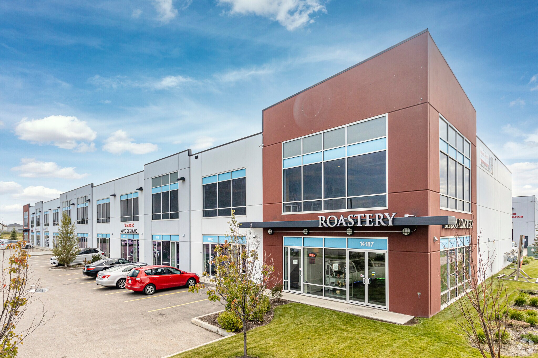 14165-16183 162 Av NW, Edmonton, AB for Sale