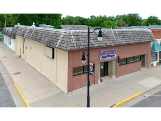 Renville, MN Freestanding - 345 Main St N