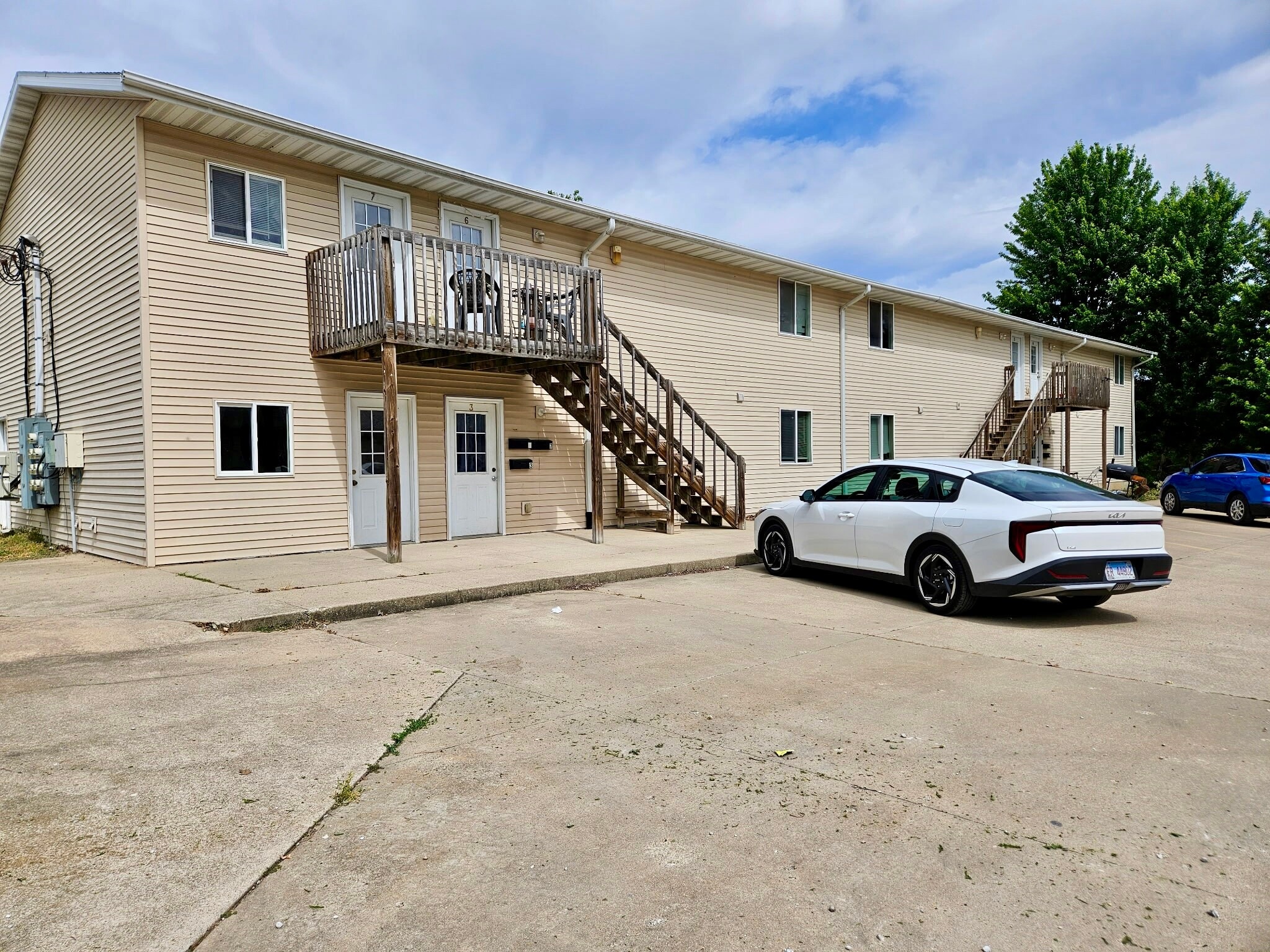 601-605 W Orchard St, Macomb, IL for Sale