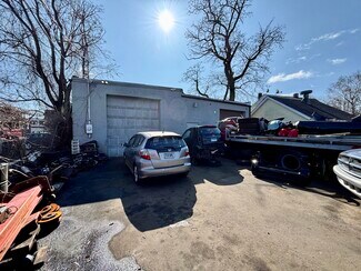 Stamford, CT undefined - 28 Stone St