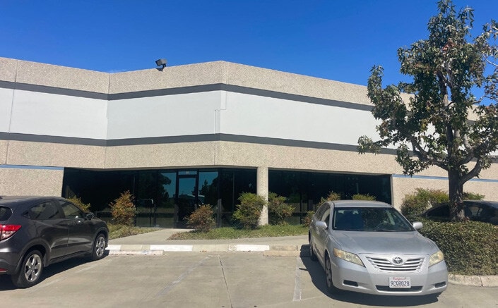 610 Gateway Center Way, San Diego, CA for Rent