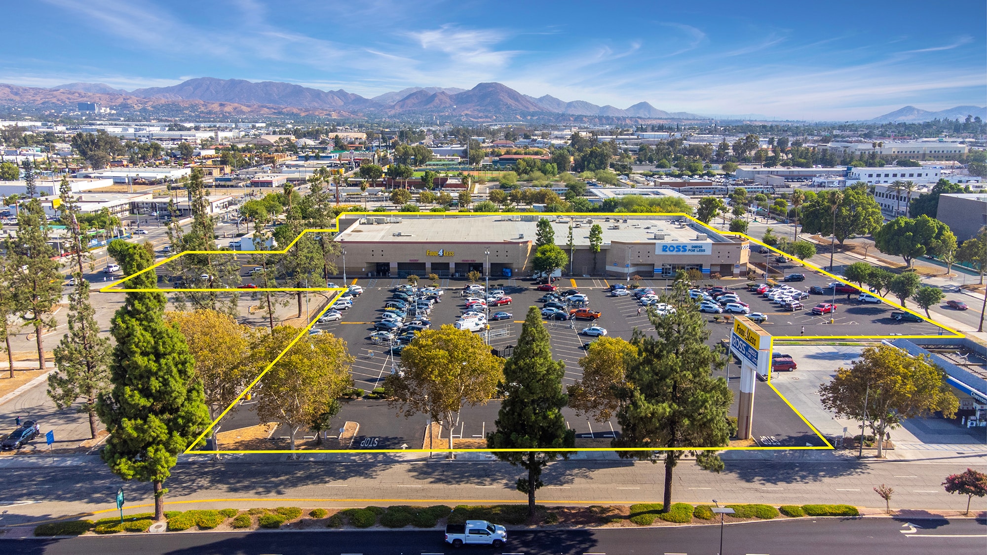 555 W 2nd St, San Bernardino, CA for Sale