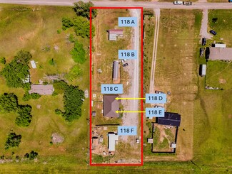 Amber, OK Multi-Family - 118 Clover Ln