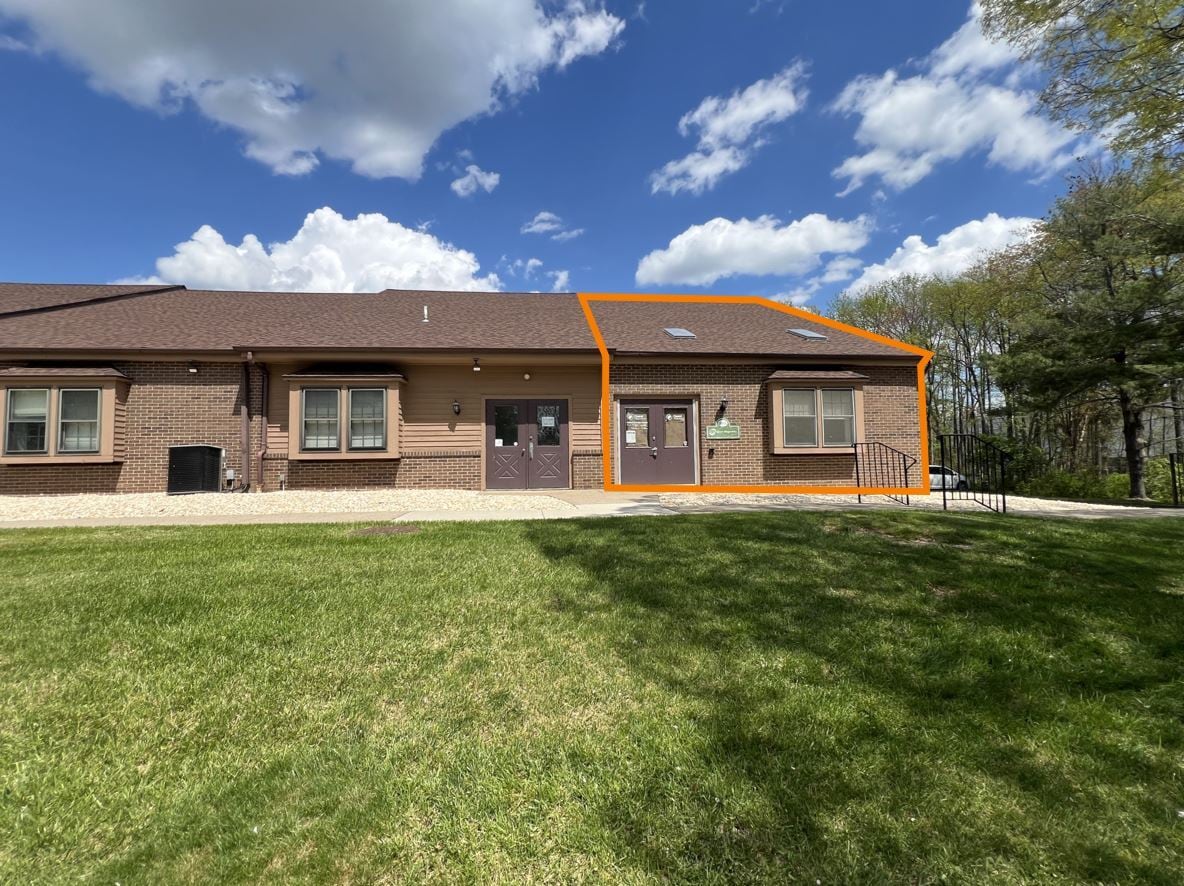 1609 Woodbourne Rd, Levittown, PA for Sale