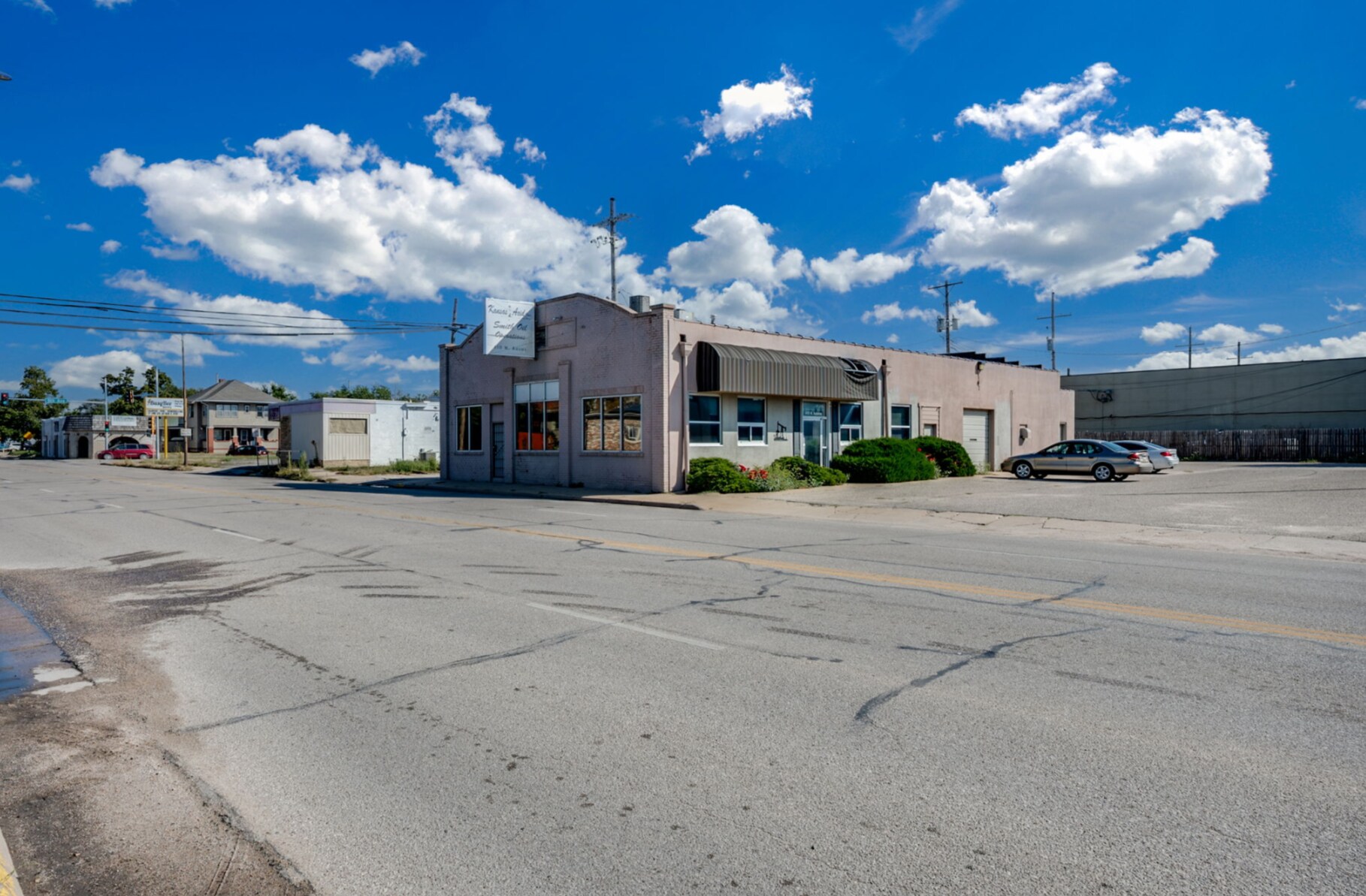 410 N Adams St, Hutchinson, KS for Rent
