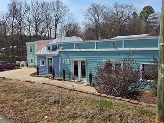 Pittsboro, NC Office/Retail - 136 Fayetteville St