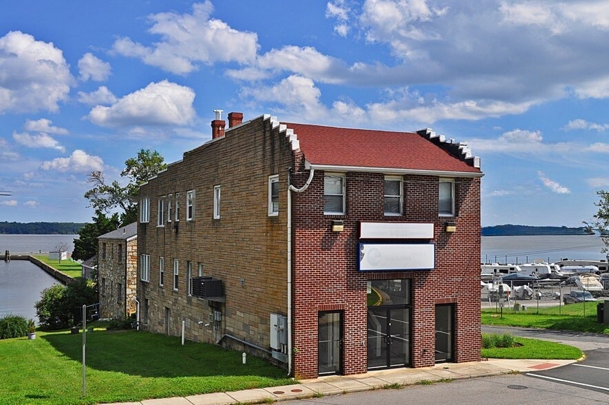416 River Rd, Quantico, VA for Sale