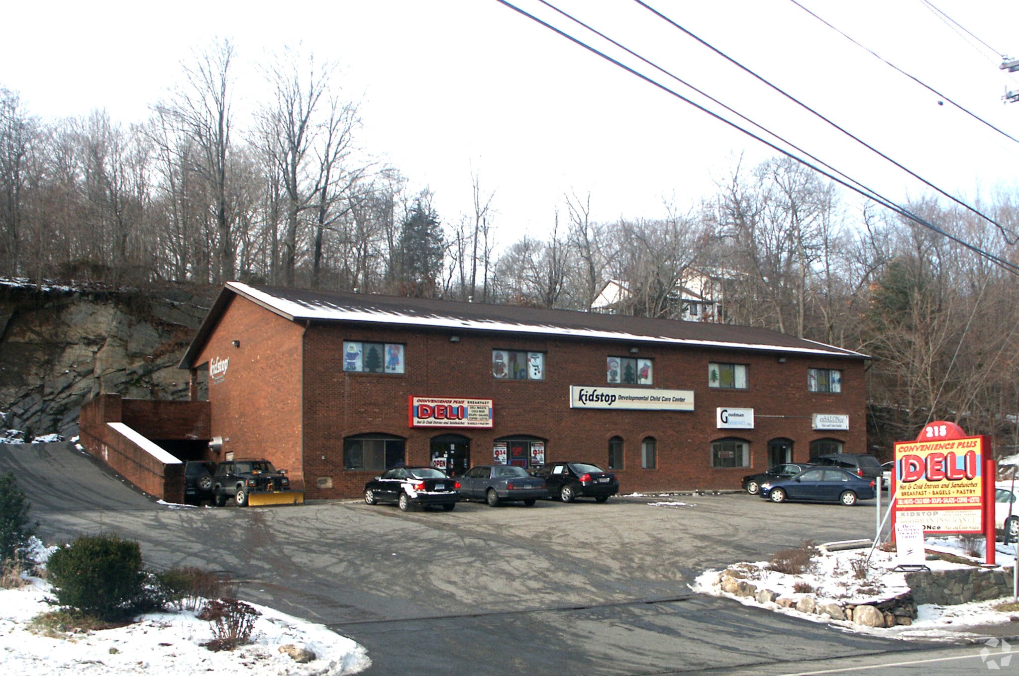 215 Bridgeport Ave, Shelton, CT for Rent