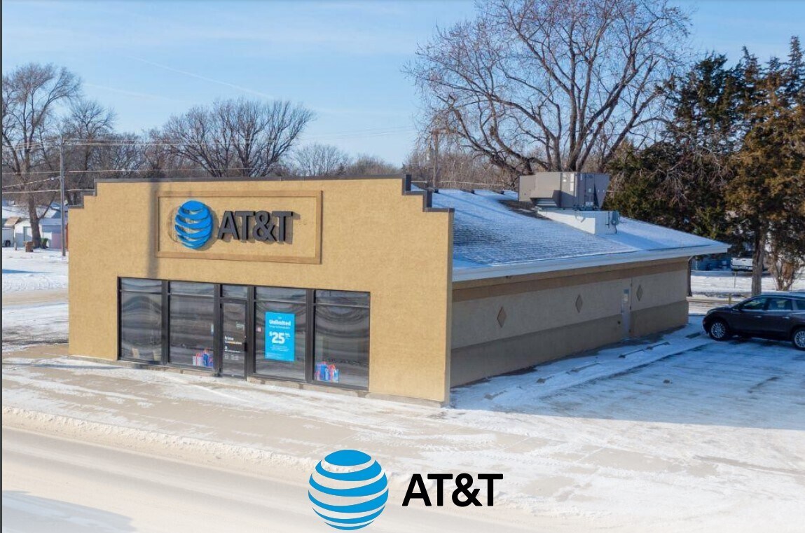 1459 SW Dakota Ave, Huron, SD for Sale